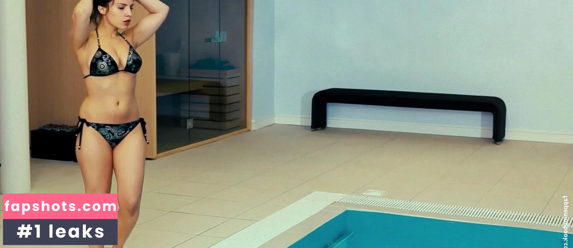 Nalân Burgess gallery photo #3